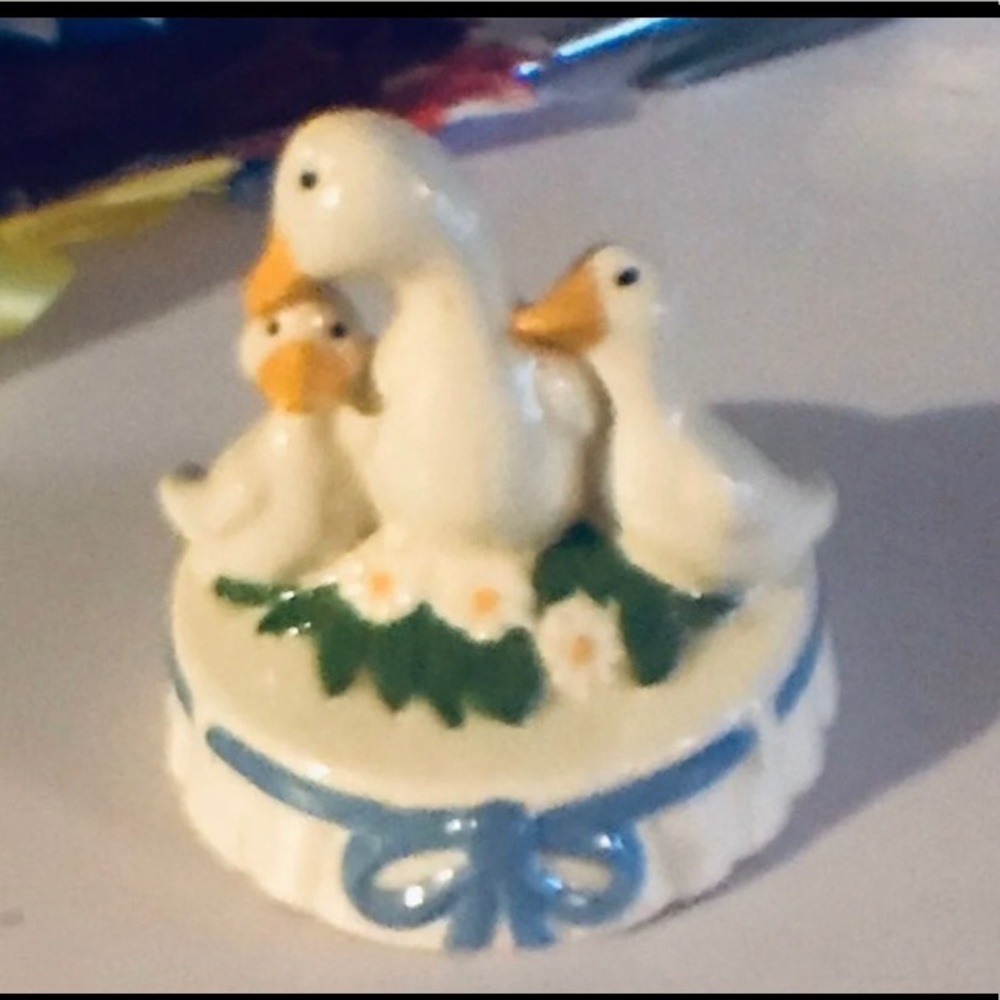 Duck figurines